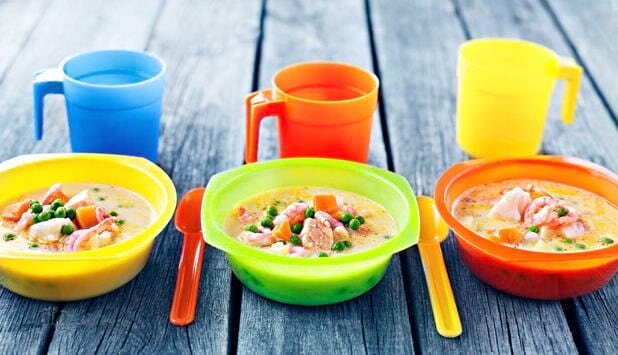 Gemüsecremesuppe mit Lachs, Kabeljau und Krabben