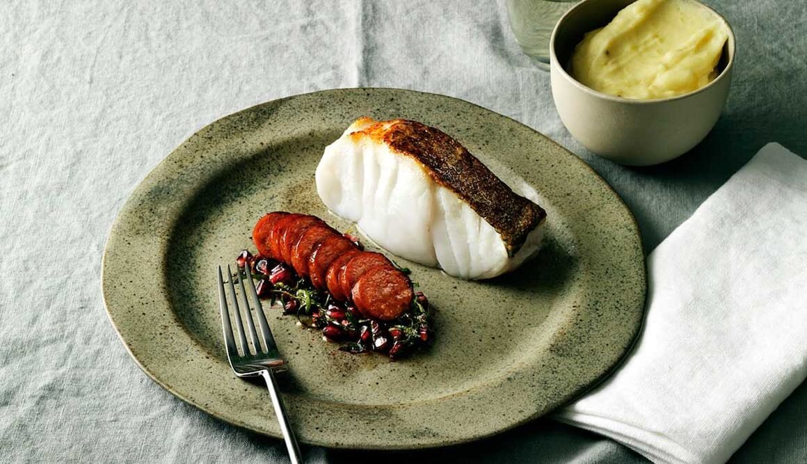 Gebratener Skrei mit Chorizo und Kartoffelpüree
