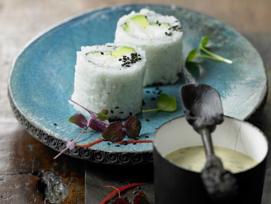 Maki-Sushi vom Skrei mit pikanter Remoulade