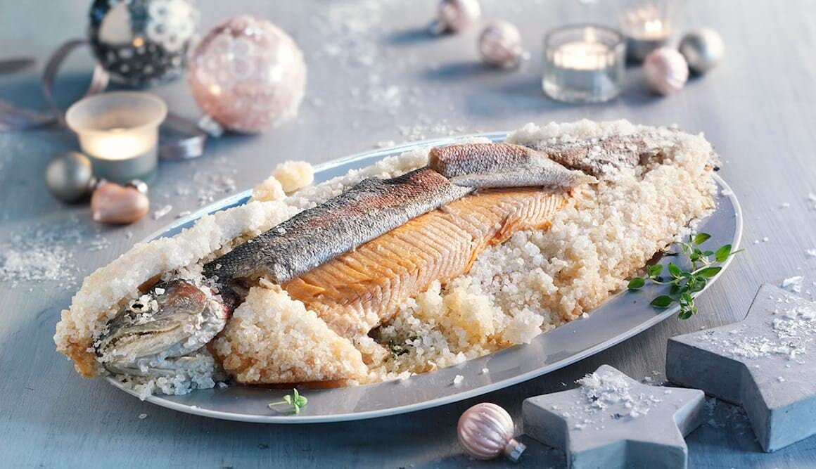 Lachs in der Salzkruste