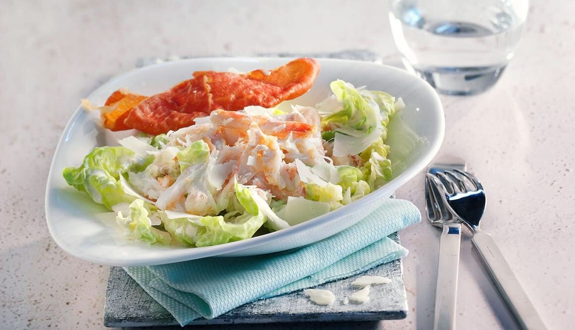 Caesar Salad mit Taschenkrebsfleisch