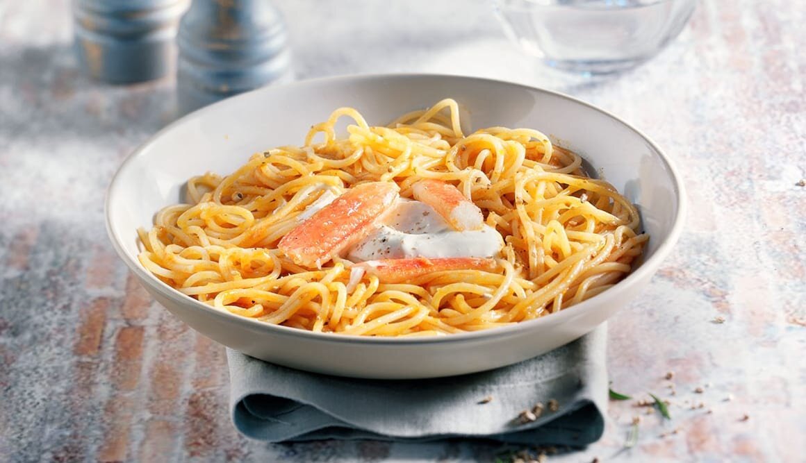 Spaghetti in Taschenkrebs-Sauce