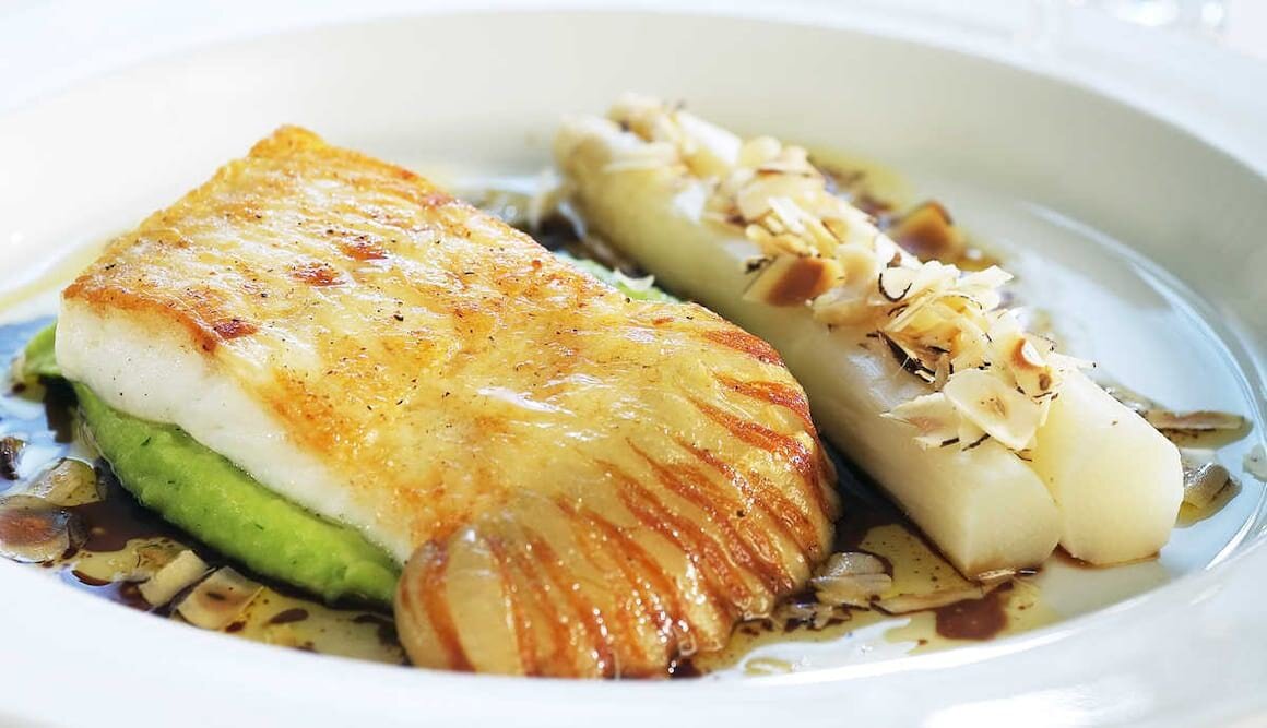 Gebratener Steinbutt an Soja- und Haselnussjus