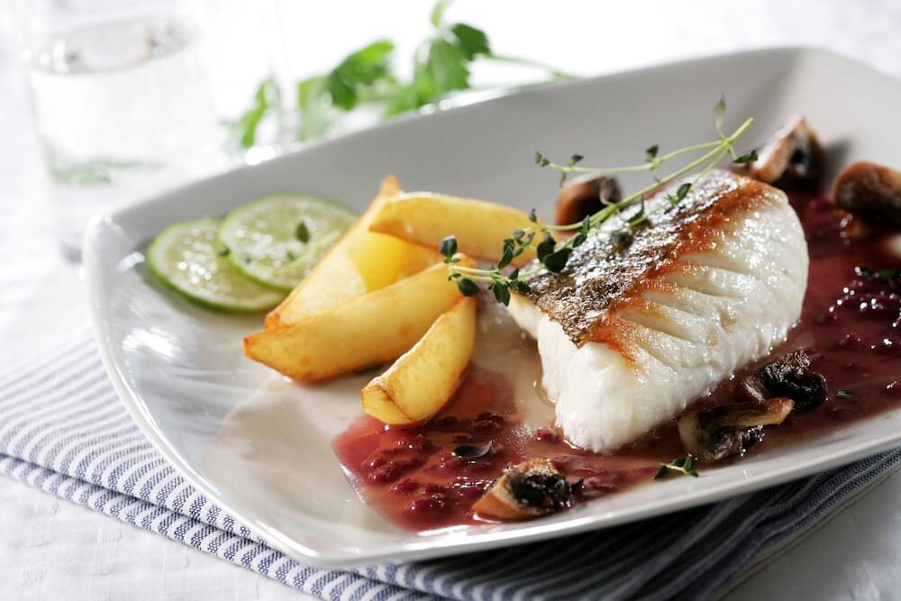 Gebratener Skrei mit Rotweinsauce