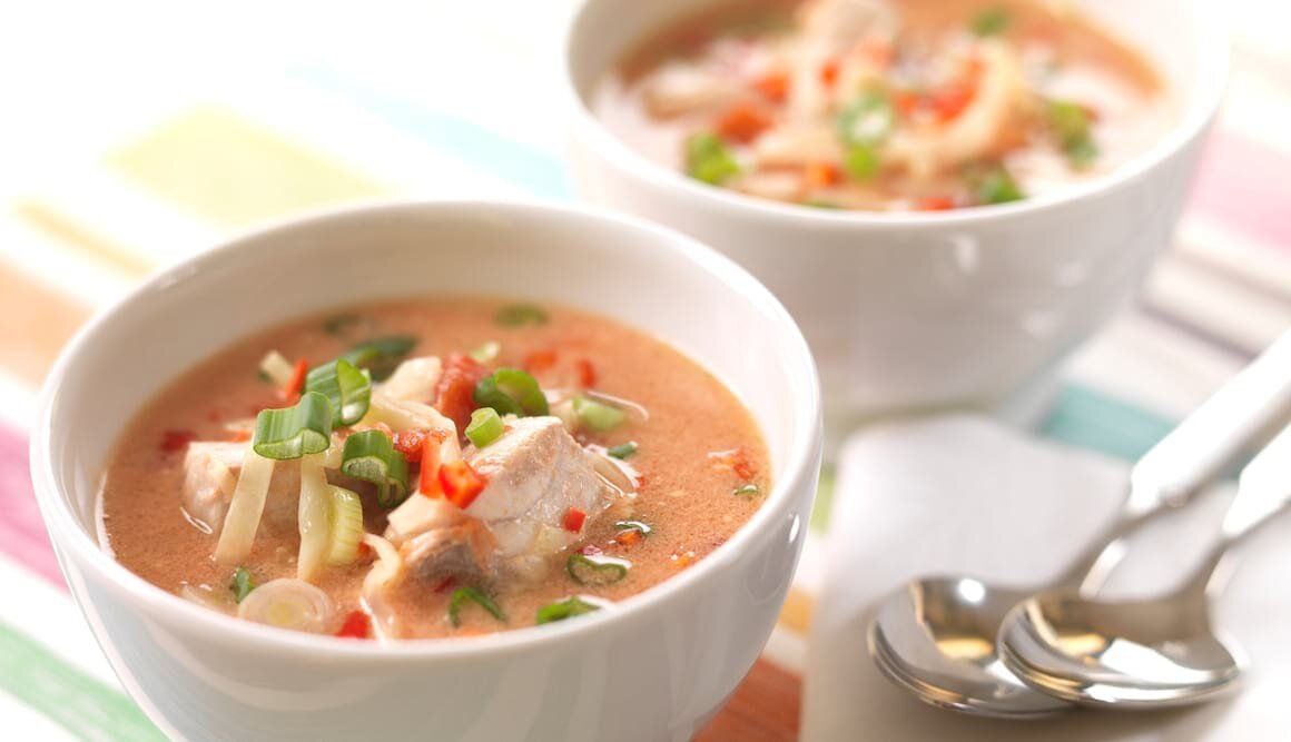 Asiatische Fischsuppe