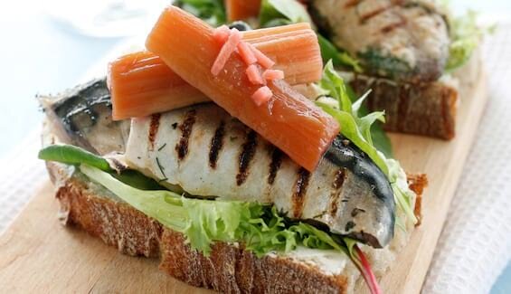 Leicht gebeizte Makrele vom Grill