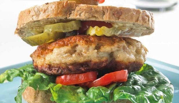 Burger mit Lachs Hausmacherart