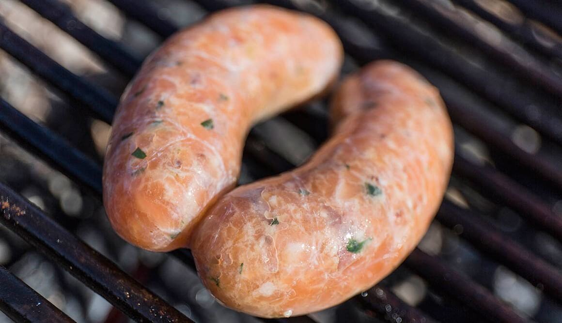 Norwegische Lachswürste selbst gemacht