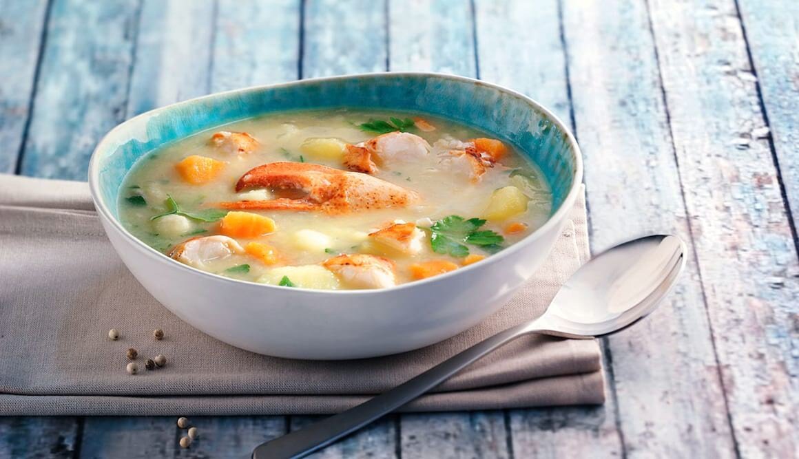 Eintopf von Hummer und Wurzelgemüse